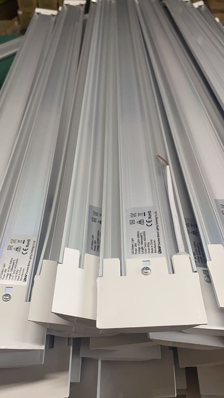 LED BATTEN LED BATTEN
