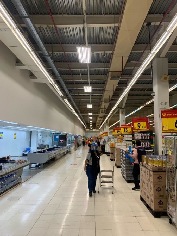 Peru Customer had installed our T8 LED Tube on supermarket Peru Customer had installed our T8 LED Tube on supermarket