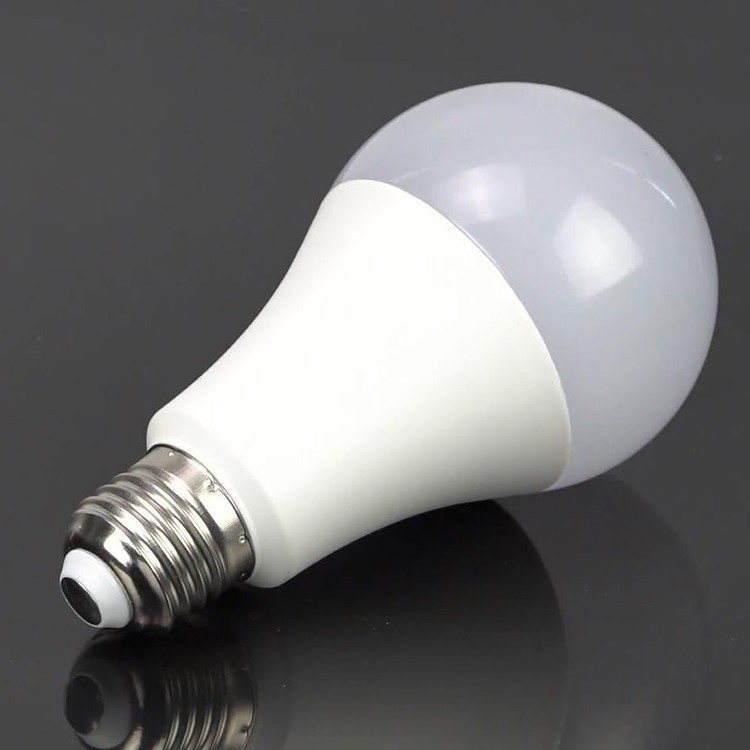 dimmable light bulbs e27