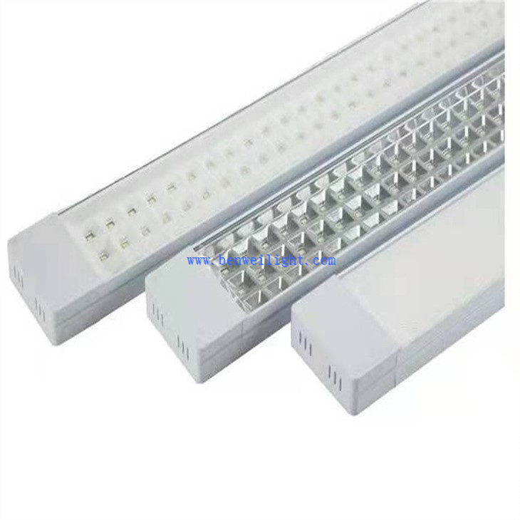 Wide Flat Tube LED Batten Light (4)